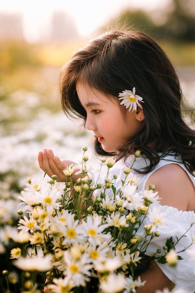 thien than nhi ben cuc hoa mi anh 6