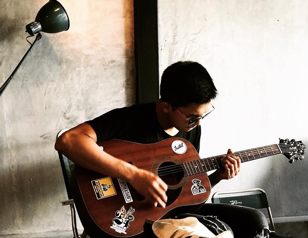 trung ve Thai Lan dien trai cao 1, 91 m anh 10