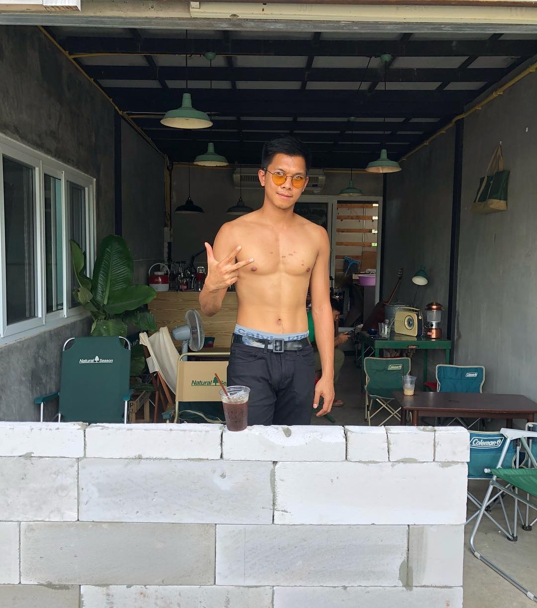 trung ve Thai Lan dien trai cao 1, 91 m anh 7