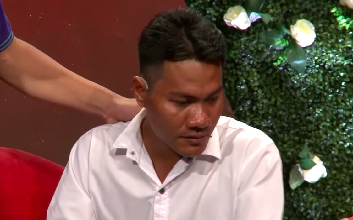 Giot nuoc mat cua chang trai bi tu choi tai 'Ban muon hen ho' hinh anh