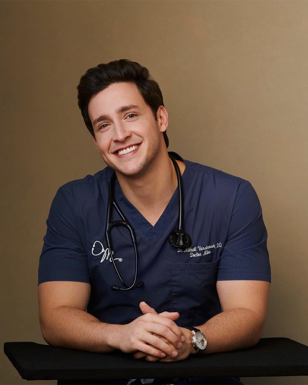 Bac si dep trai anh 4