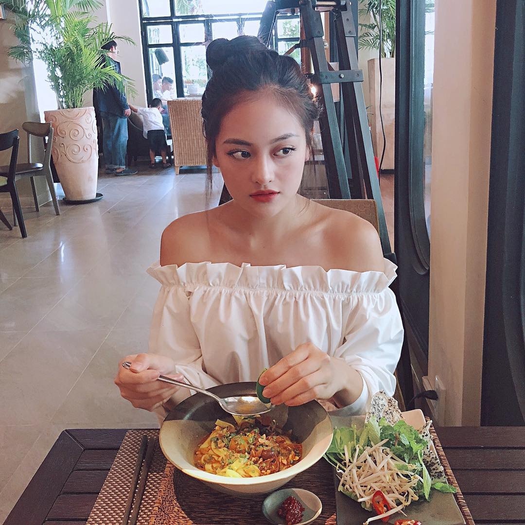 hot girl tuoi Hoi anh 13