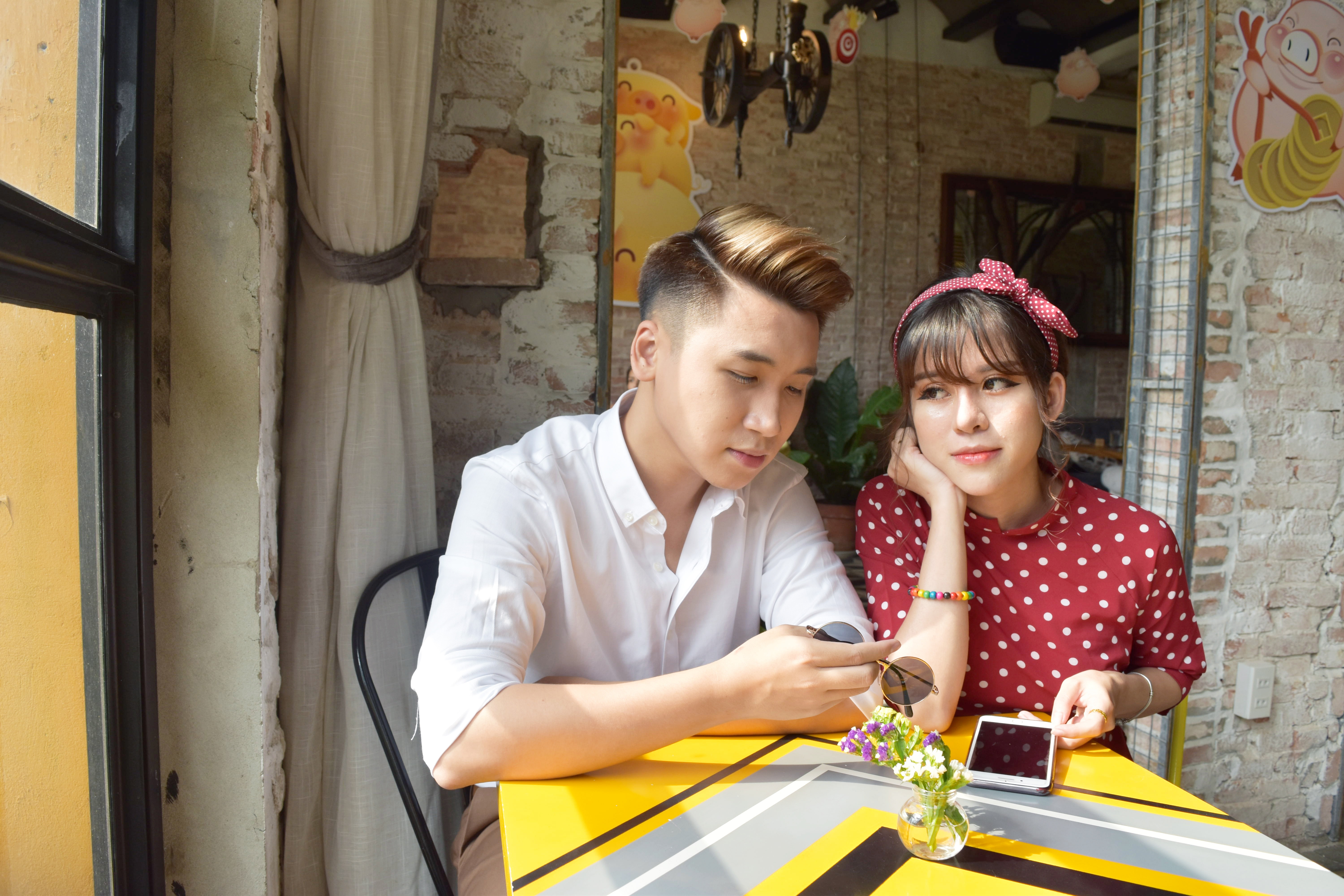 Huy Cung va vo anh 3