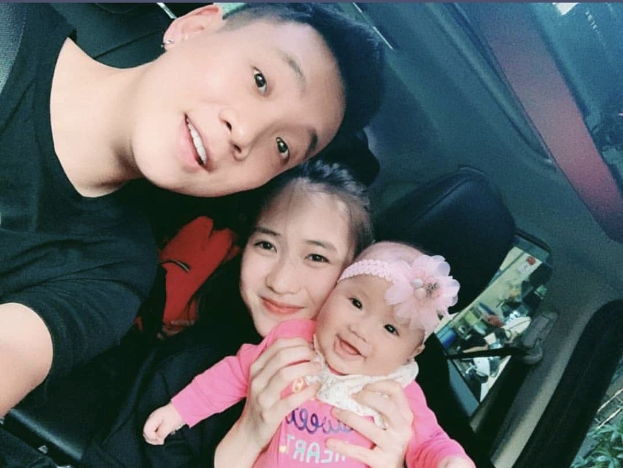 Kien Hoang tang qua vo luc nua dem, nha JustaTee tron con di choi 14/2 hinh anh
