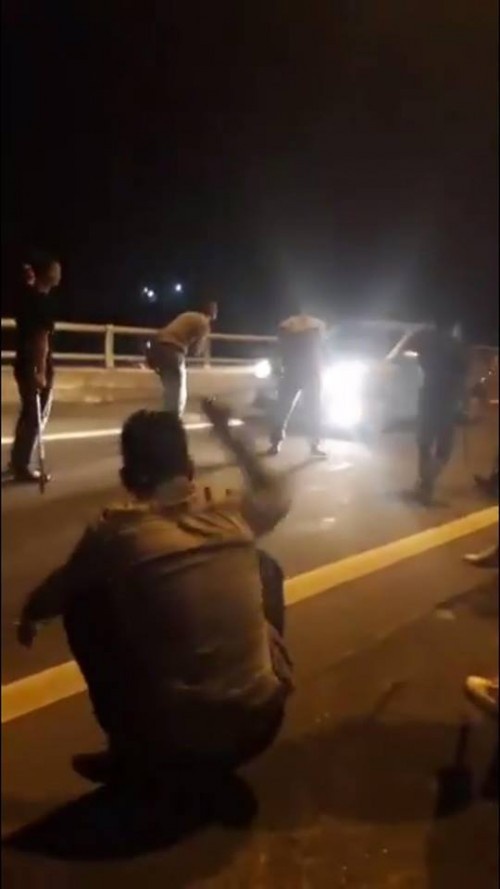 hanh dong nguy hiem cua gioi tre anh 8