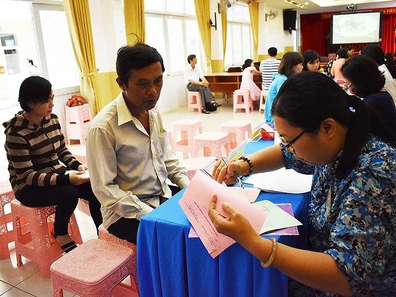 TP.HCM se het thoi 'chay truong' cho con? hinh anh