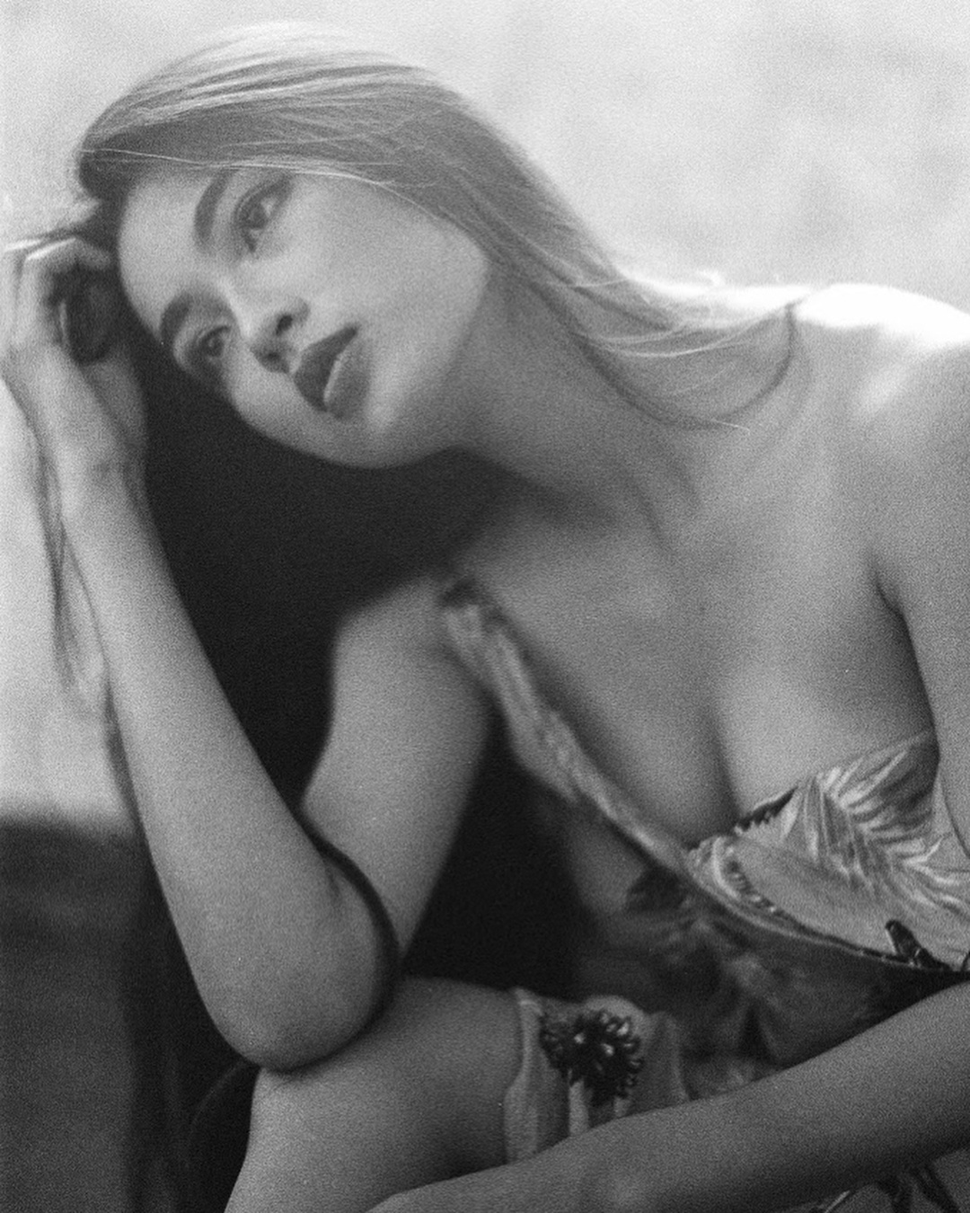 Nhan sac gai xinh truong Y anh 9