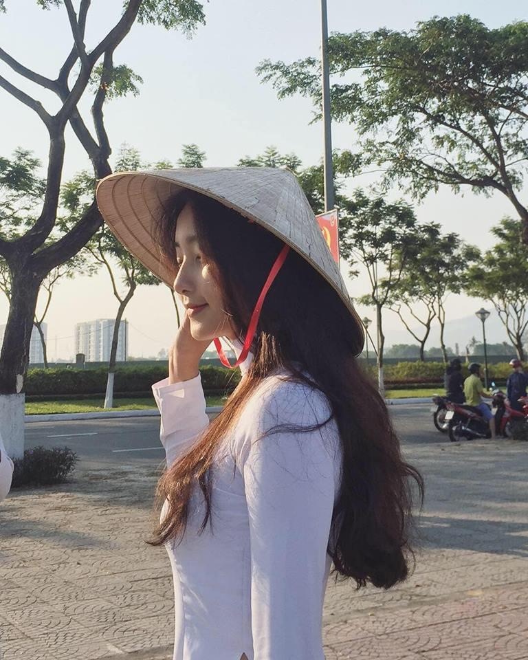 Nu sinh co hinh the dep nhat anh 8