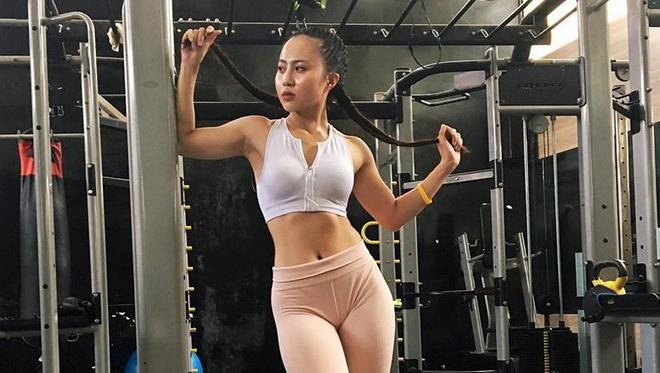 hot girl phong gym anh 10