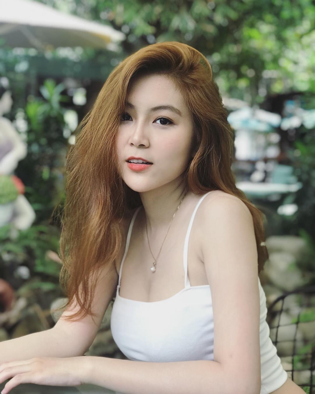 Hot girl DH Su pham anh 4