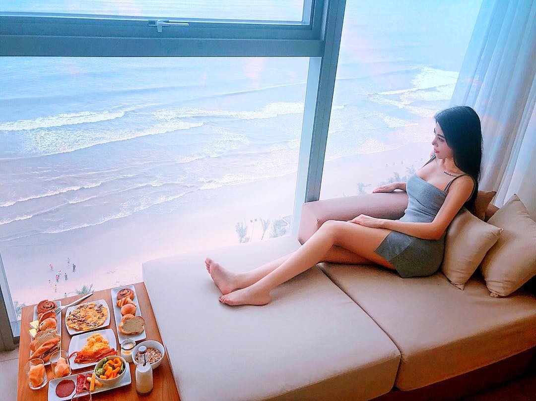 Claret Giang Lê ảnh 1 Claret Giang Le anh 1