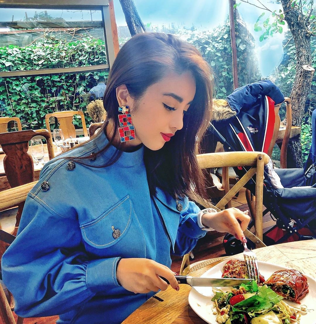 Claret Giang Lê ảnh 6 Claret Giang Le anh 6