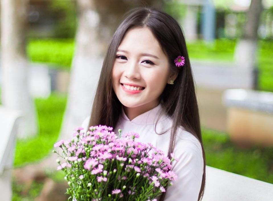 Gai xinh tu cac truong ngan hang anh 7