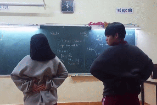 'Kill this love' cua Black Pink phien ban hoc duong hinh anh