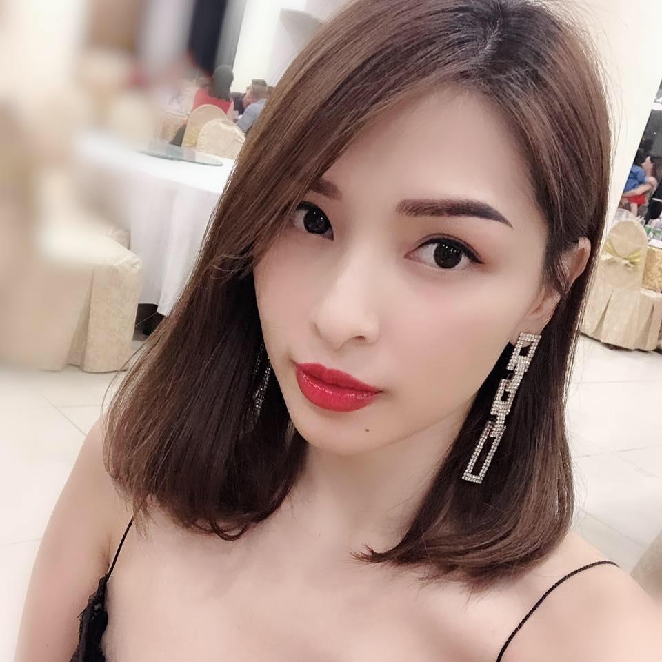 hot girl Tiem banh hoang tu be anh 7