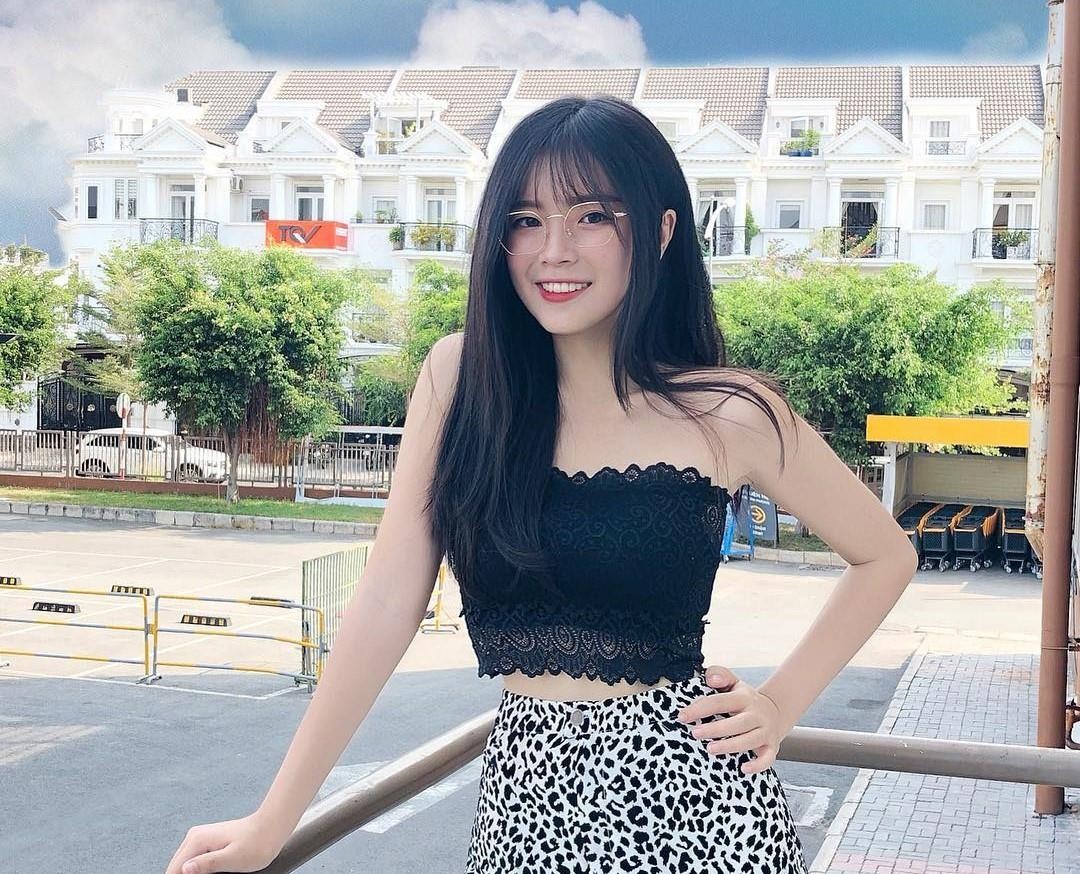 gai xinh len bao Trung Quoc anh 4