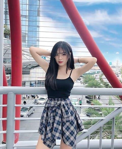 gai xinh len bao Trung Quoc anh 5