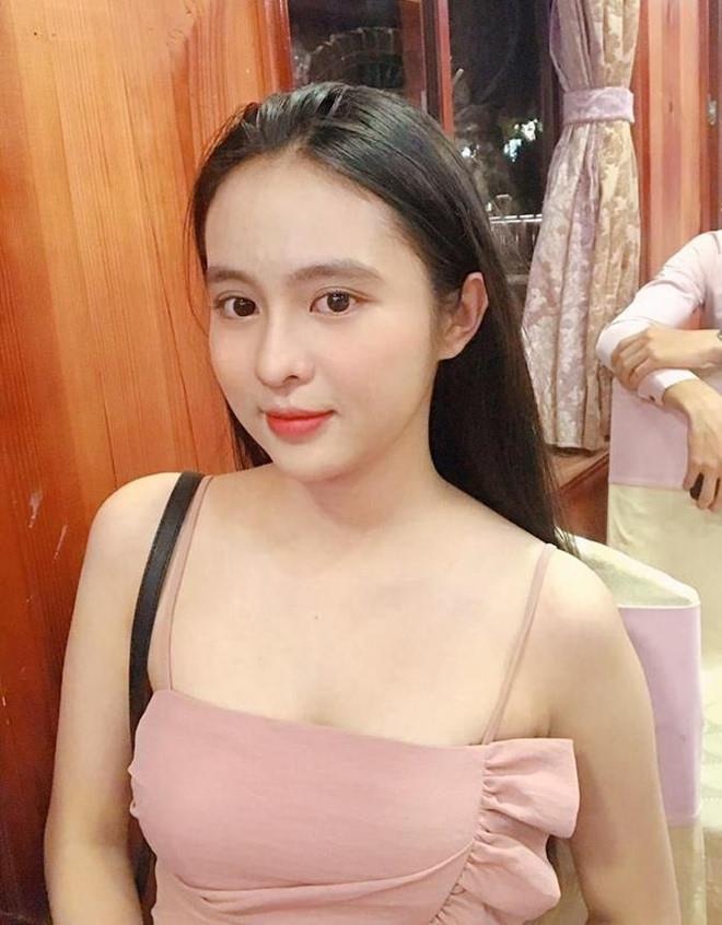 gai xinh DH Ton Duc Thang anh 2