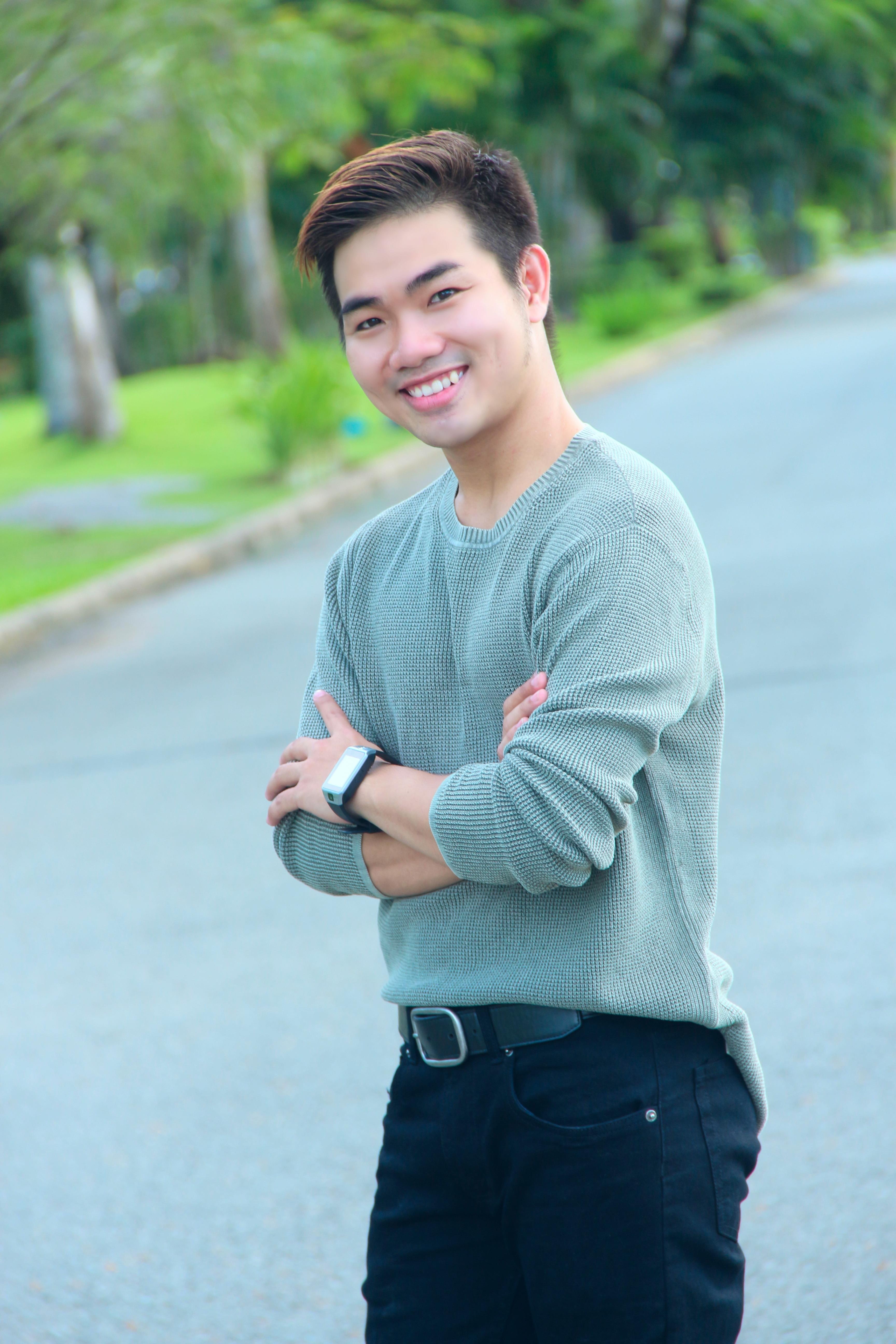 diễn viên lồng tiếng Hoàng Khuyết ảnh 5 dien vien long tieng Hoang Khuyet anh 5