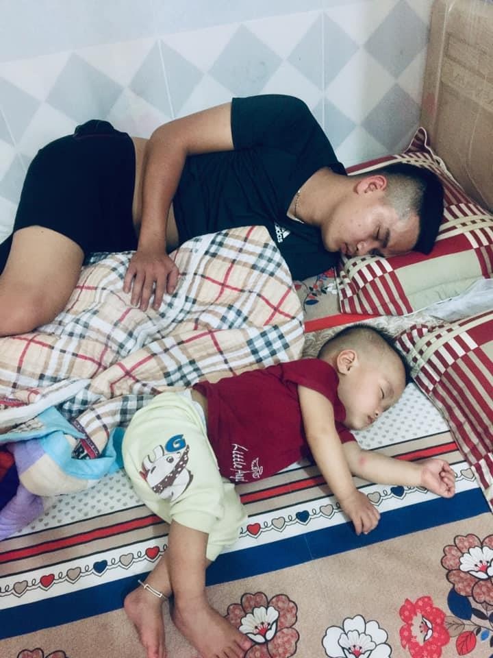 con nam ngu giong y bo anh 6