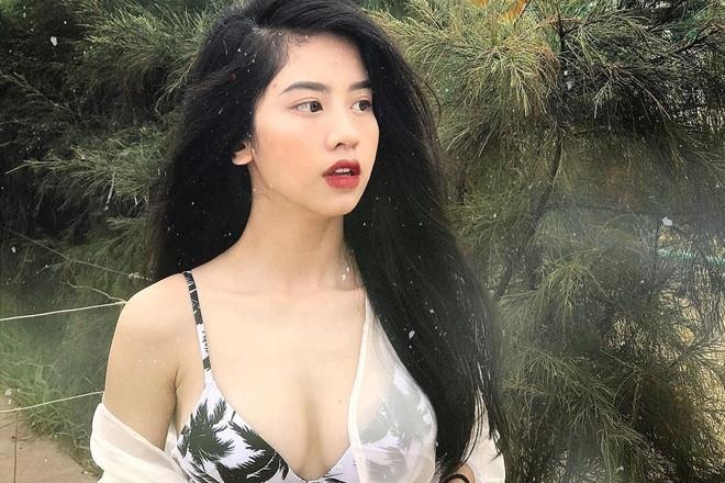 Loat hot girl cuoi 9X, dau 2K theo duoi phong cach goi cam hinh anh