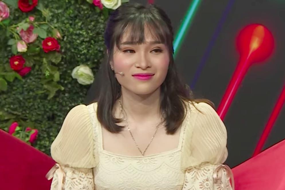 Co gai xinh dep dong y hen ho cung chang trai tung co moi tinh 7 nam hinh anh