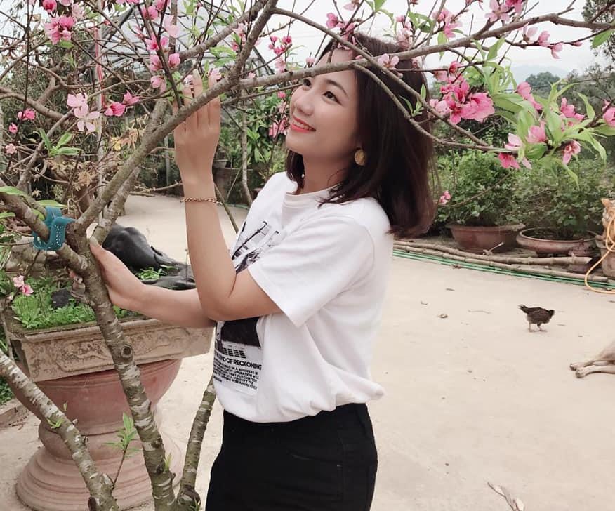 Hot girl thieu uy dac cong anh 12