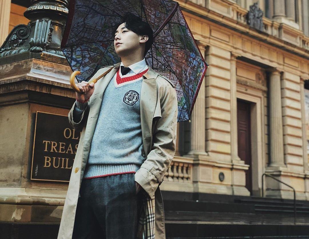 Rocker Nguyen khoe body 6 mui anh 1