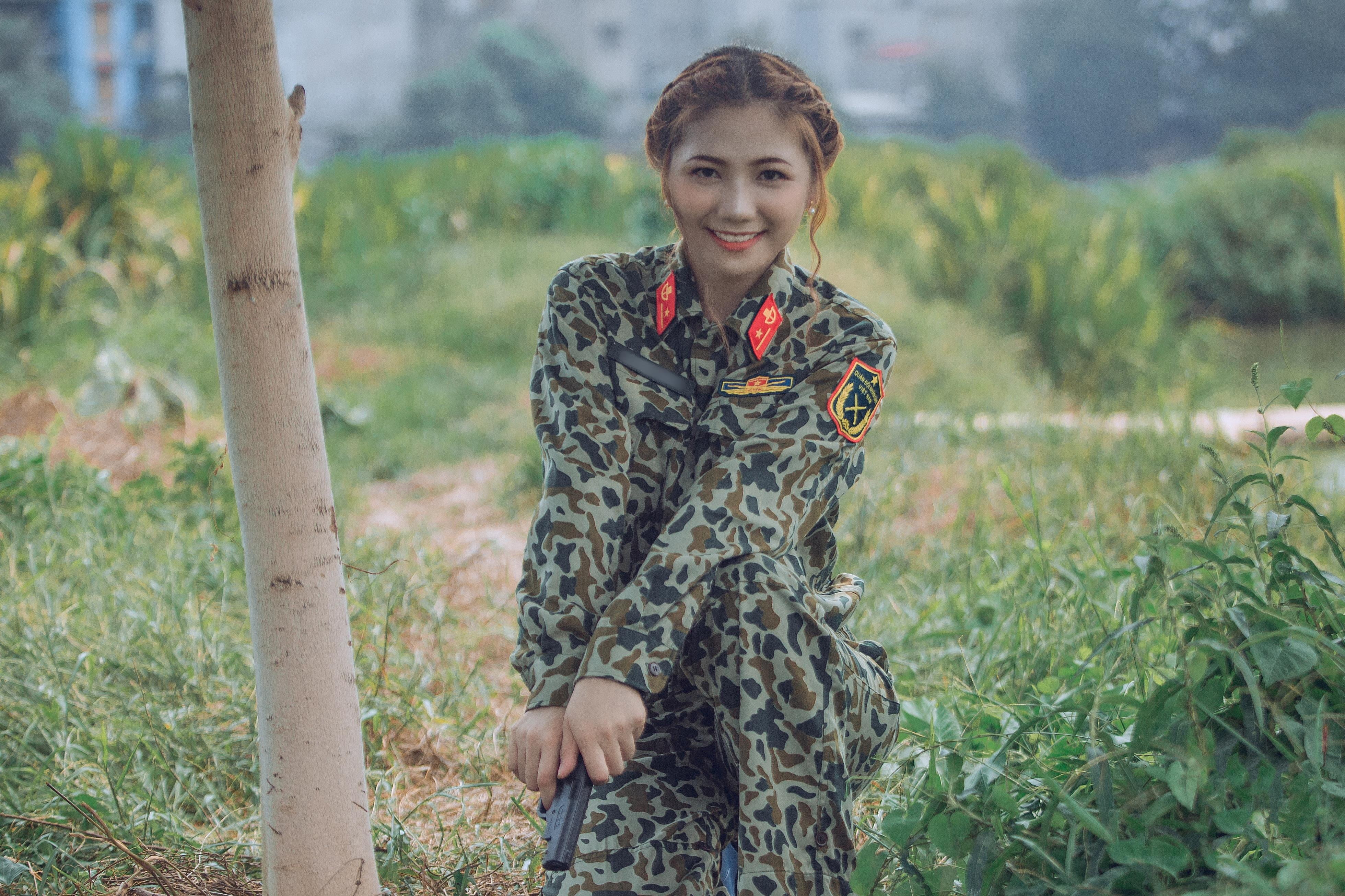 Hot girl thieu uy dac cong anh 1