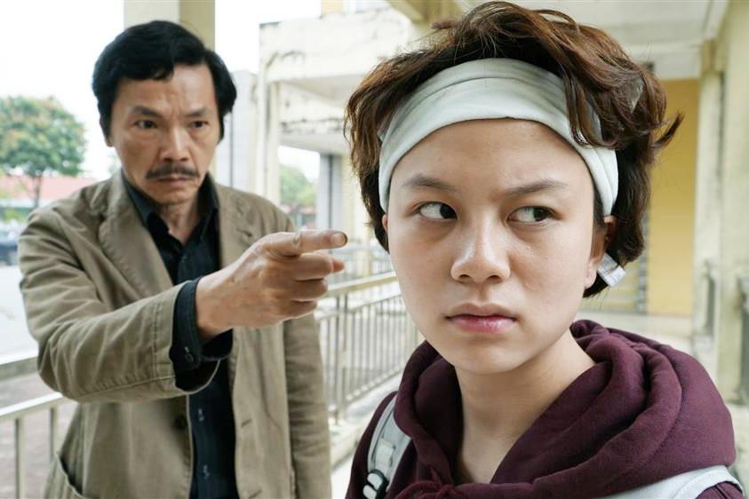 Cau noi am anh nguoi tre: 'Hoi bang tuoi con, cha/me da...' hinh anh