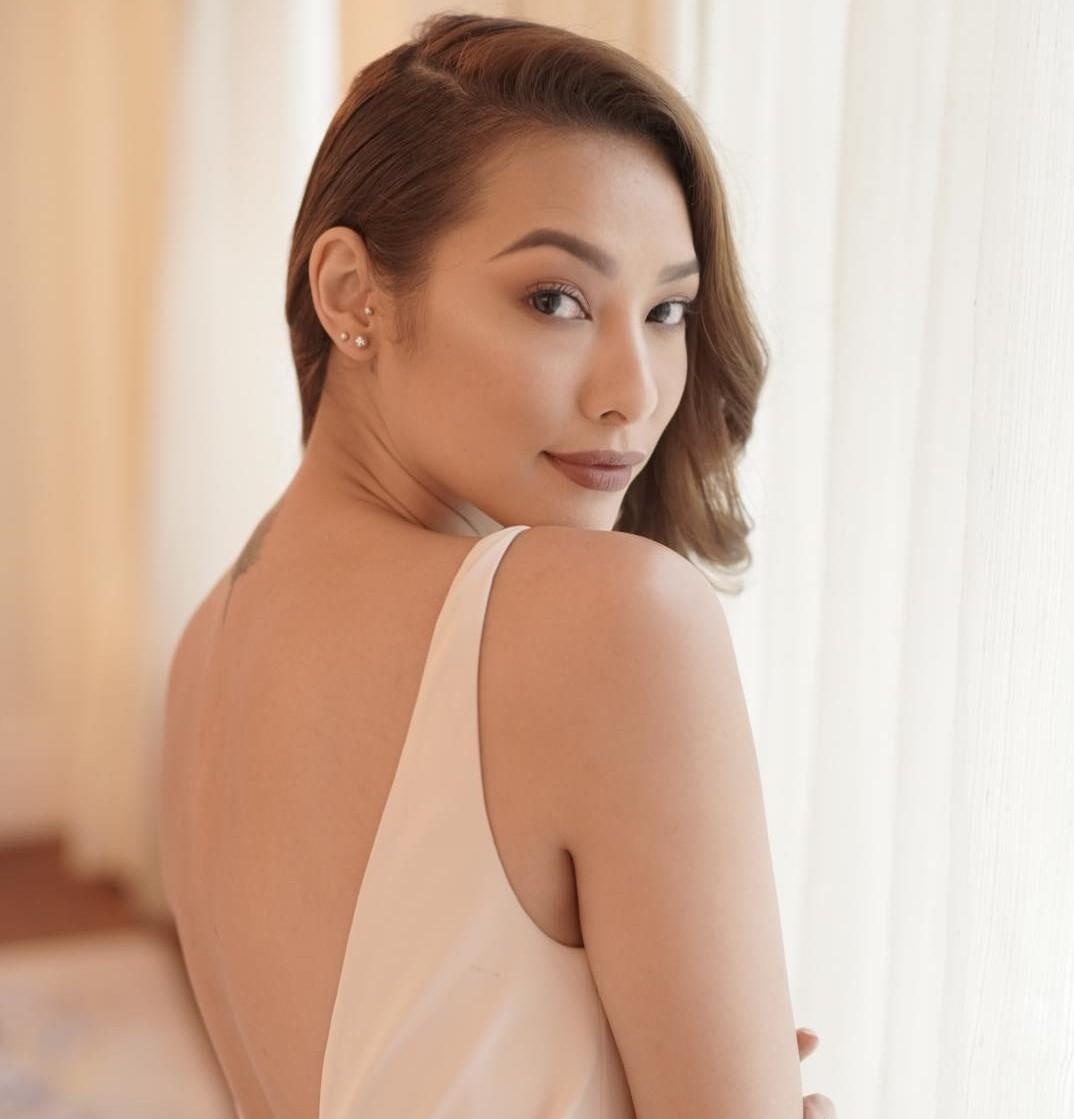 Bong hong lai The Face anh 2