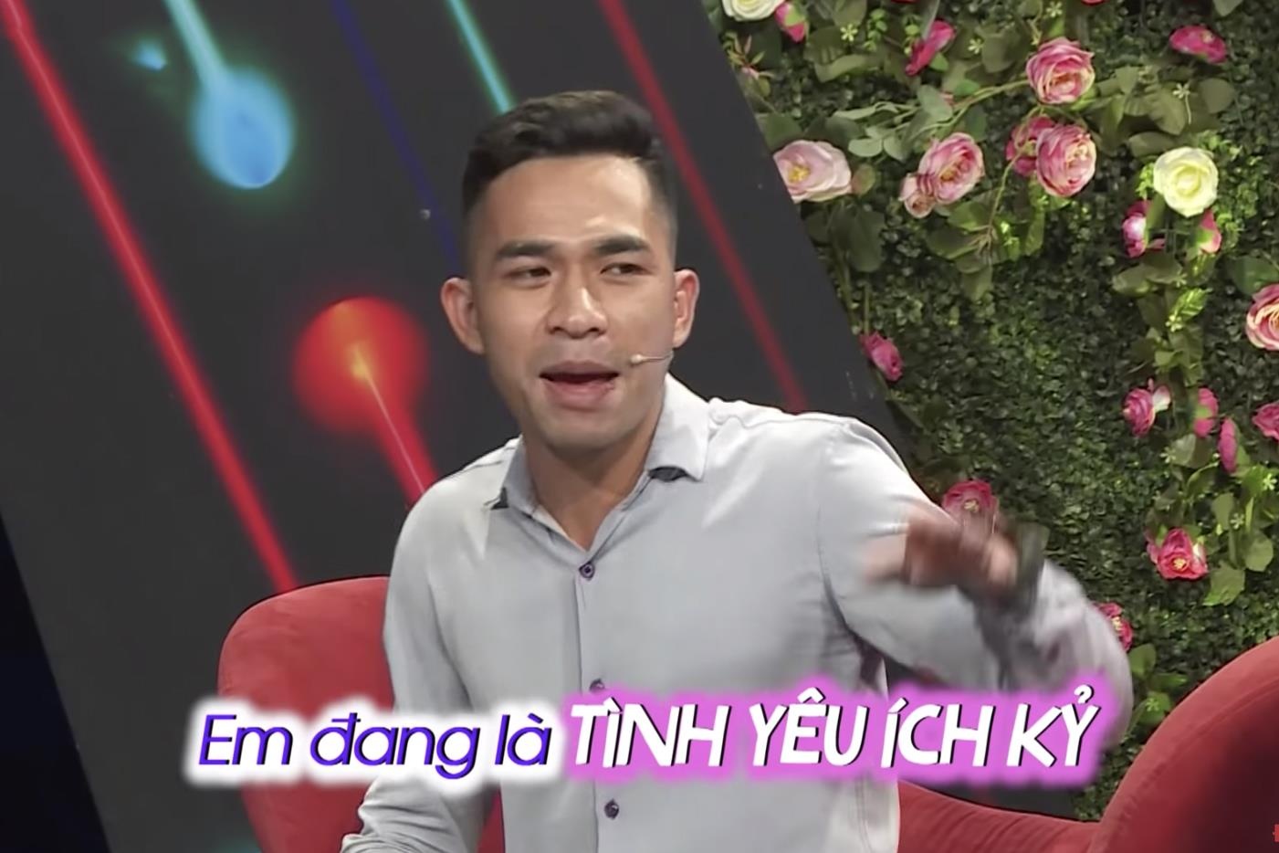 Nhan vat tham gia game show bi nem da anh 6