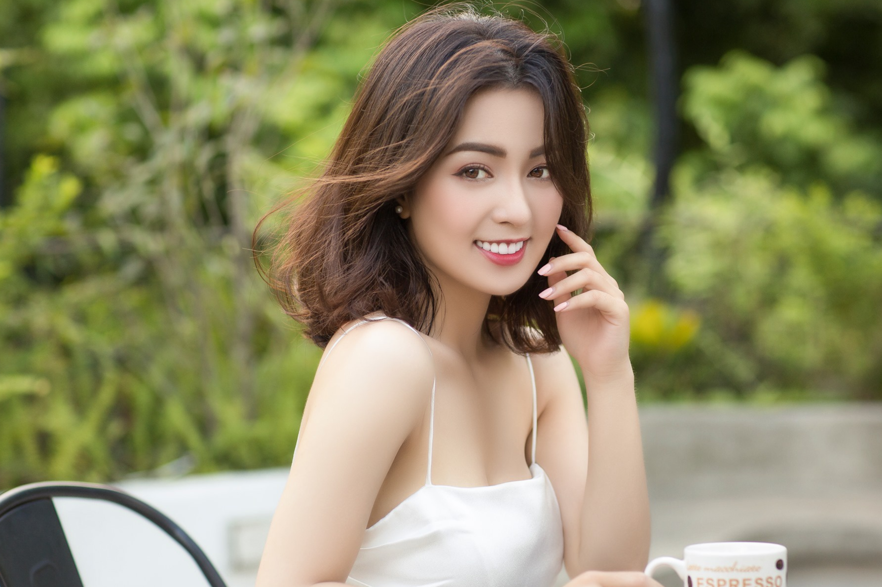 Hoa khoi sinh vien Y duoc va nhung co gai Thai Nguyen noi tren mang hinh anh