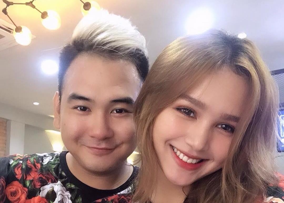 Hot girl 2K2 khoe khoanh khac hanh phuc ben ban trai hinh anh