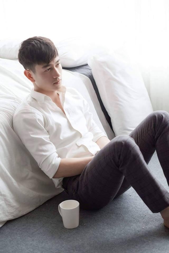 Hot boy hoc vien canh sat anh 9