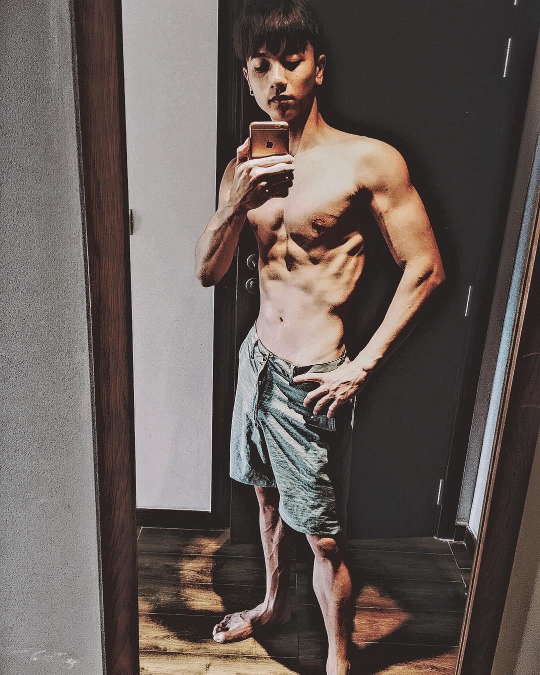 Hot boy giong trai Tay anh 9