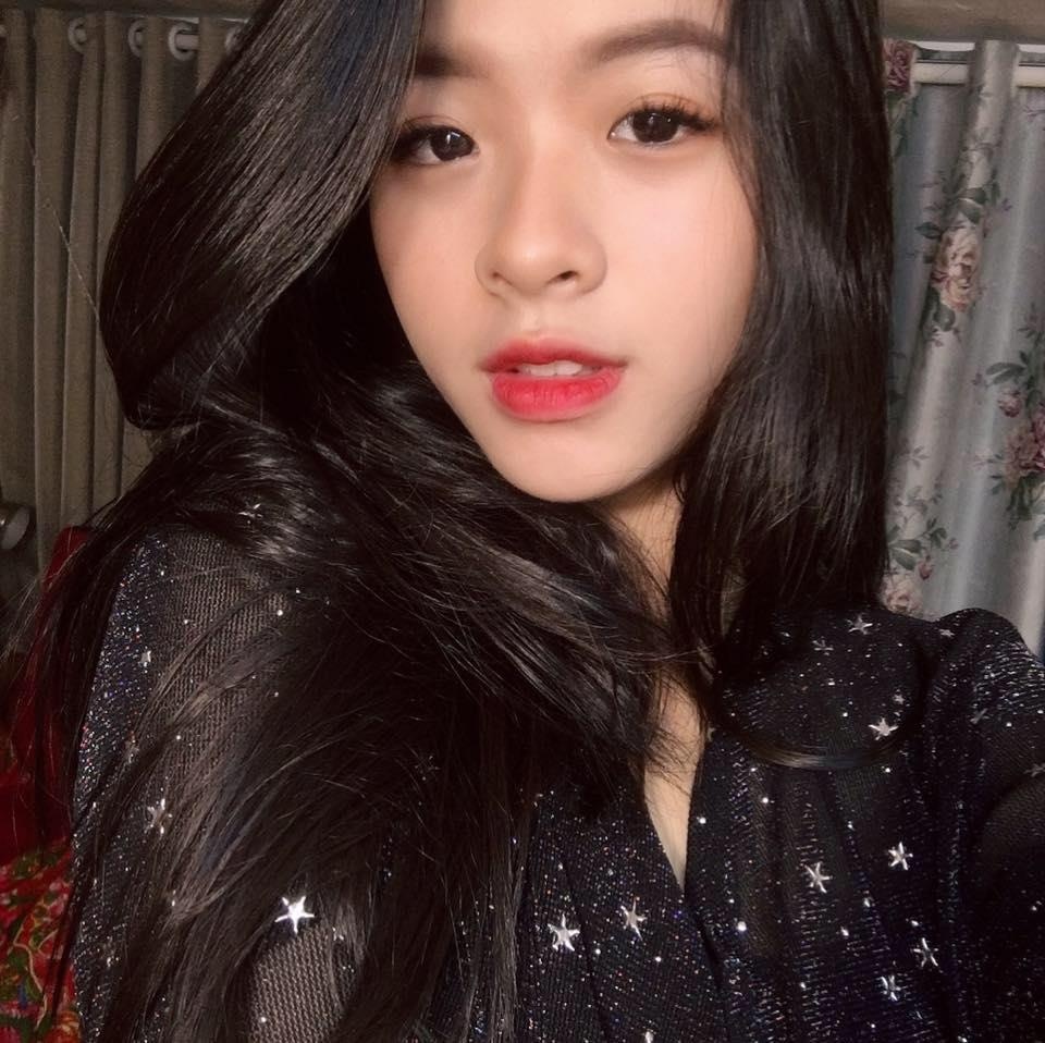 Con gai nghe si Chieu Xuan anh 5