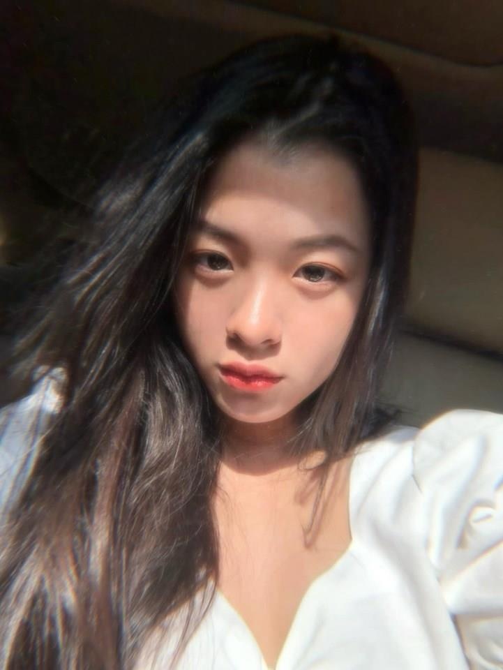 Con gai nghe si Chieu Xuan anh 9