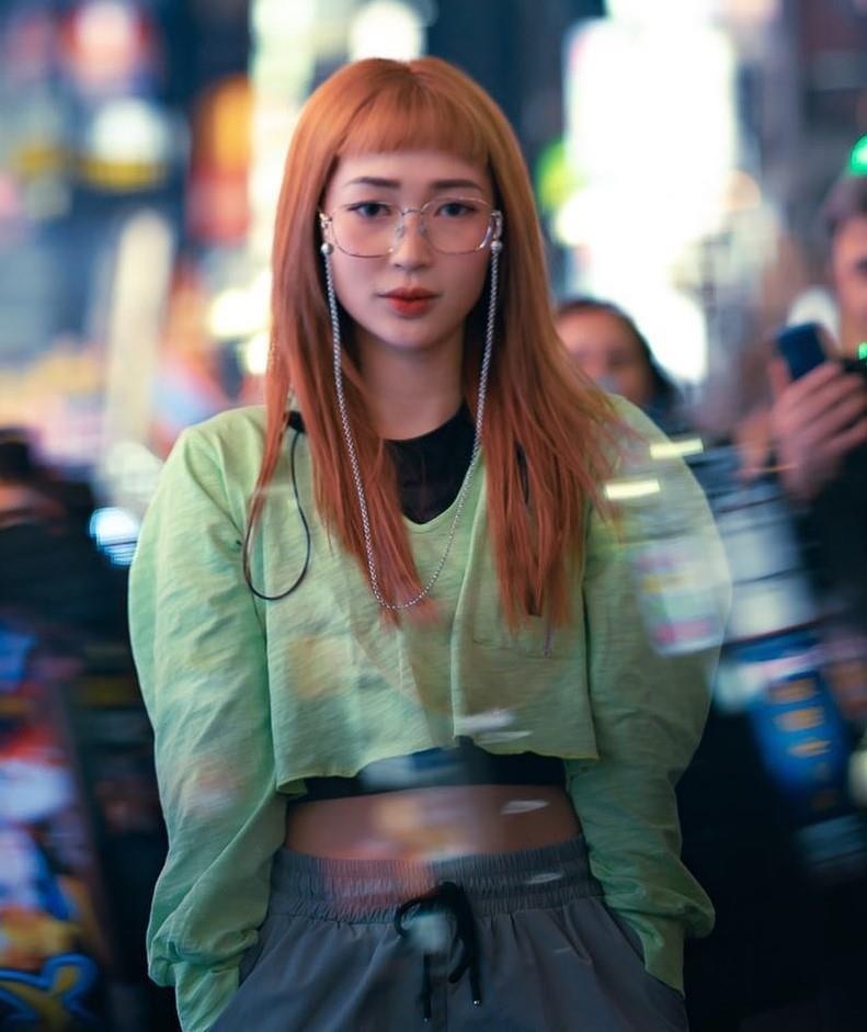 hot girl toc vang anh 8