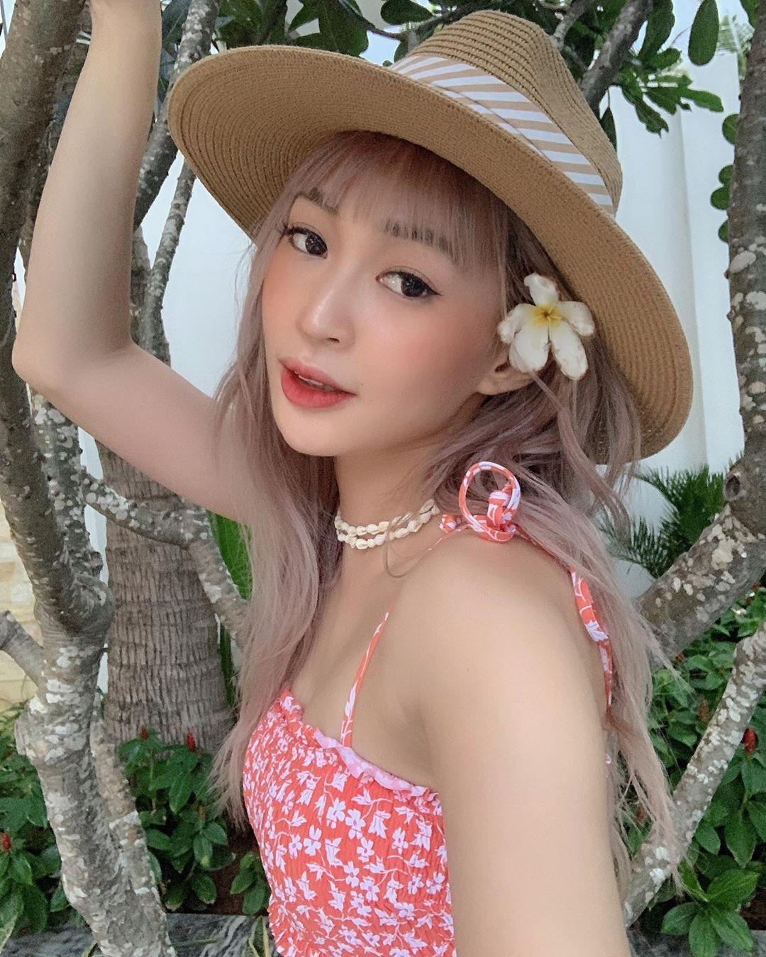 hot girl toc vang anh 9