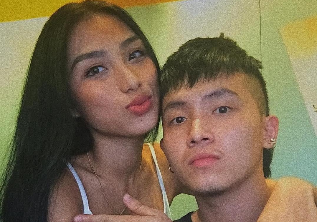 Hot girl Ngoc Mint khoe khoanh khac tinh tu ben ban trai hinh anh