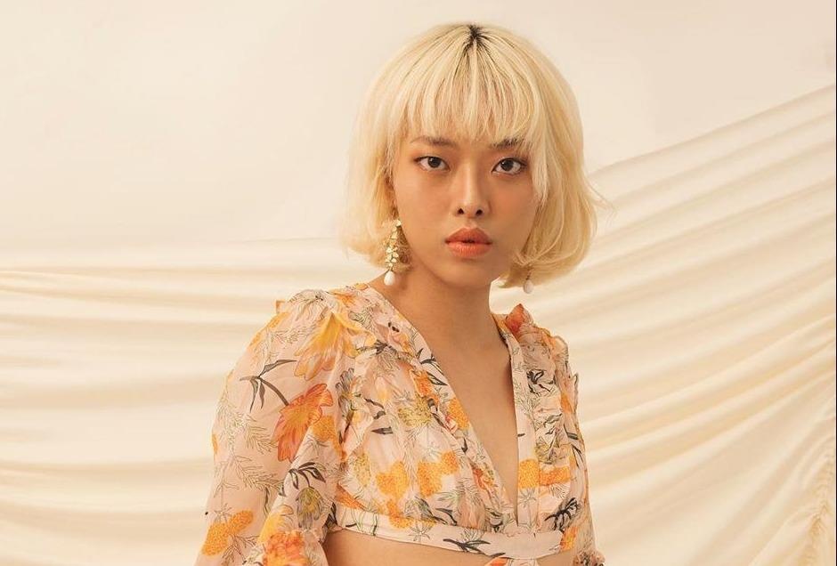 Quynh Nguyen khoe ve nu tinh trong video thoi trang hinh anh