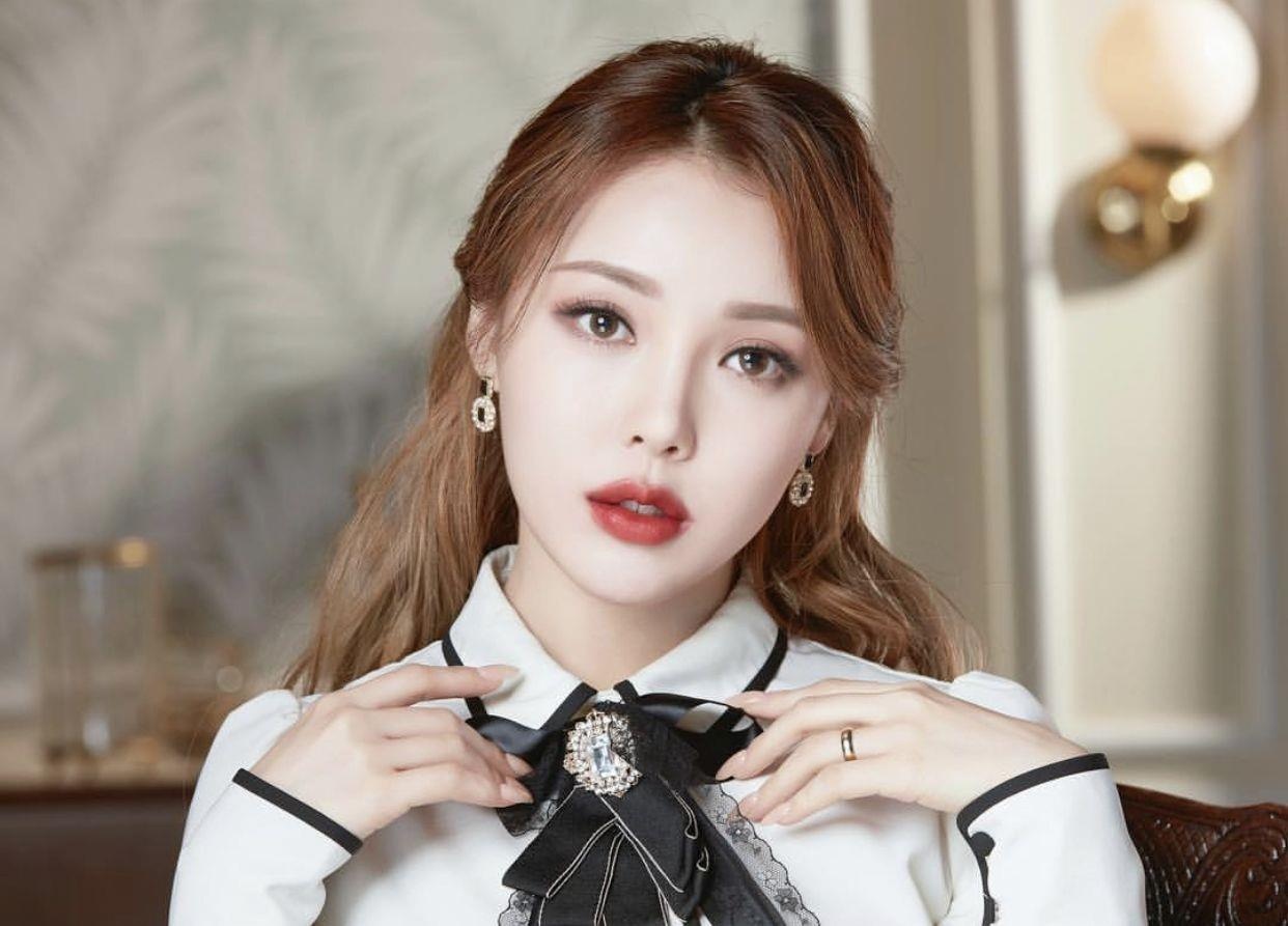 beauty blogger noi tieng anh 10