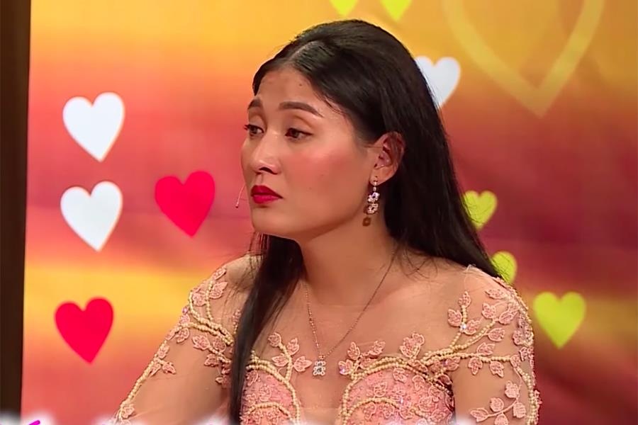 Chuyen tinh cua cap thay tro lech nhau 9 tuoi hinh anh