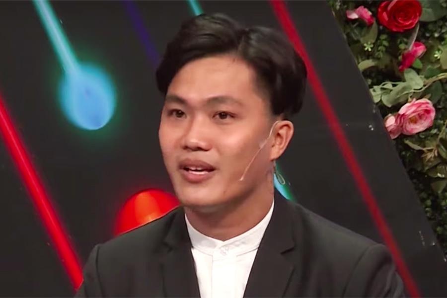 Chang trai doi 'so thu' 3 vong ban gai de lay so do may ao dai hinh anh