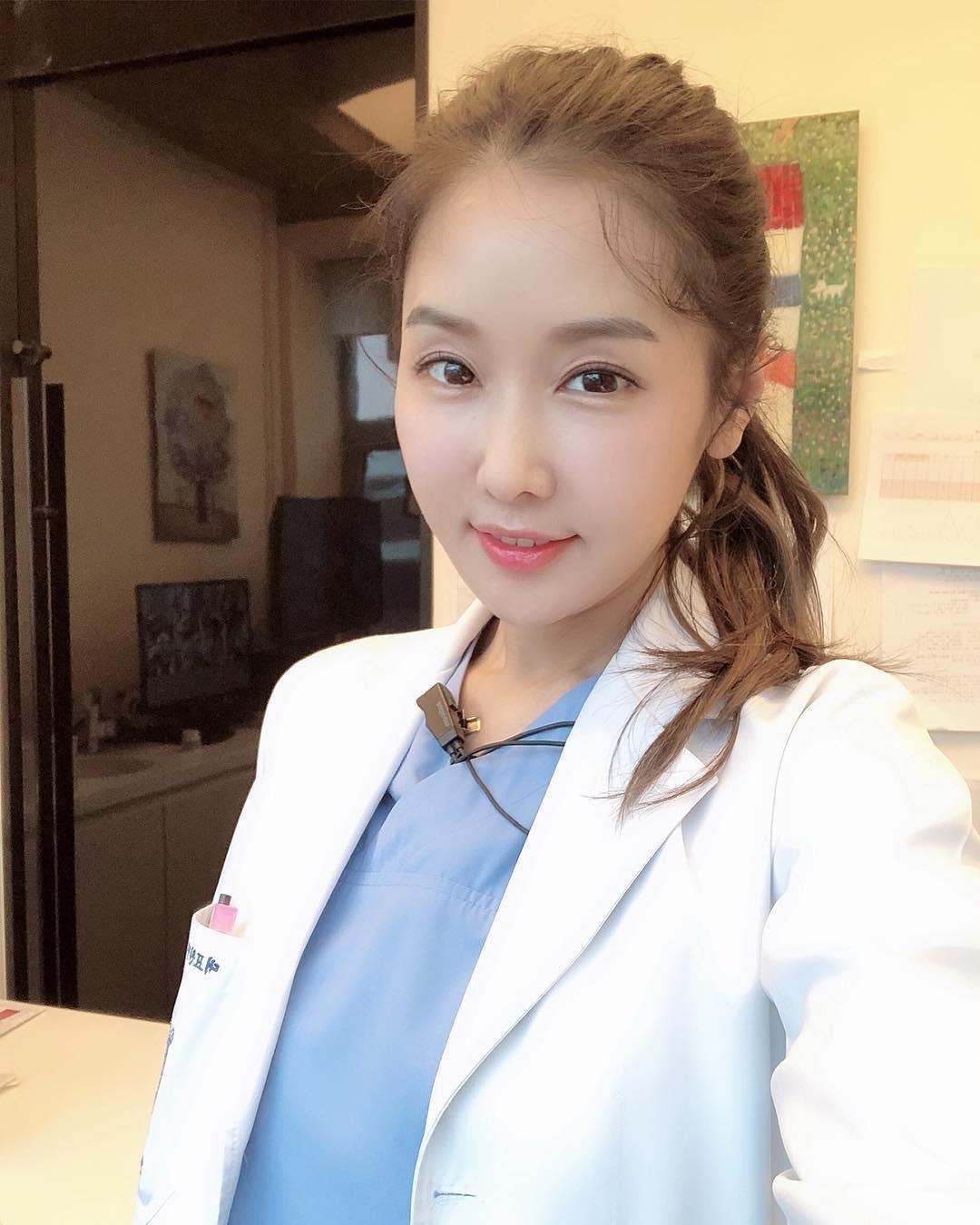 Nhan sac hack tuoi anh 9