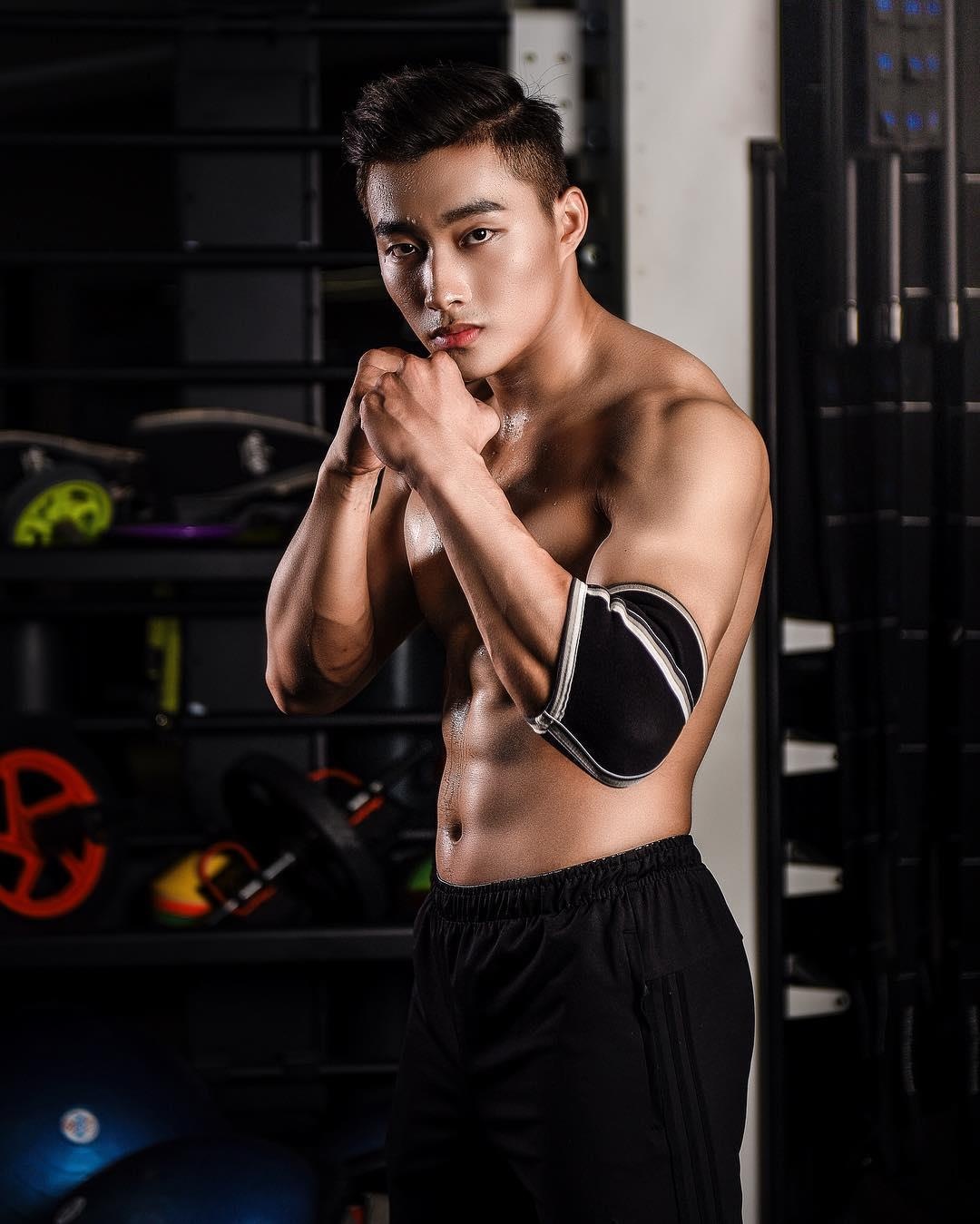 Nam chinh MV Di Du Dua Di anh 8