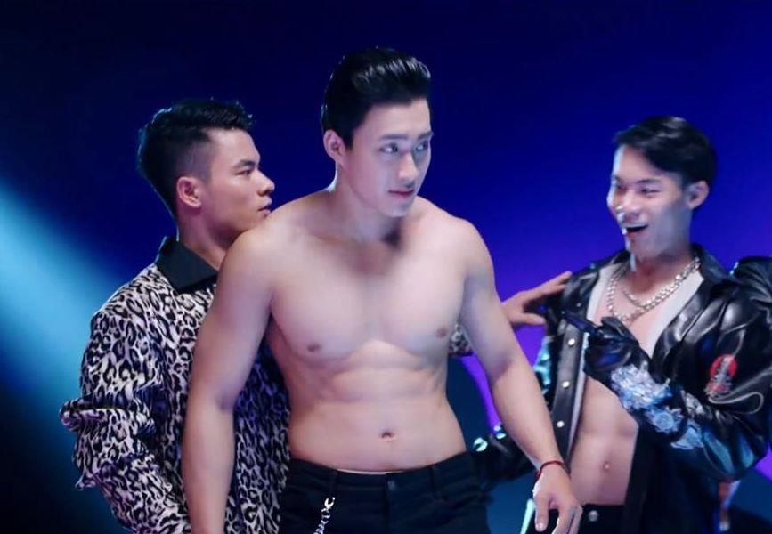 Trai dep 6 mui xuat hien trong MV Bich Phuong hinh anh