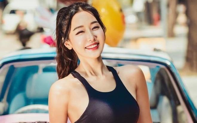 Ong chu, ba co nhan sac 'hack tuoi': Nguoi 6 mui, ke 51 tuoi van sexy hinh anh