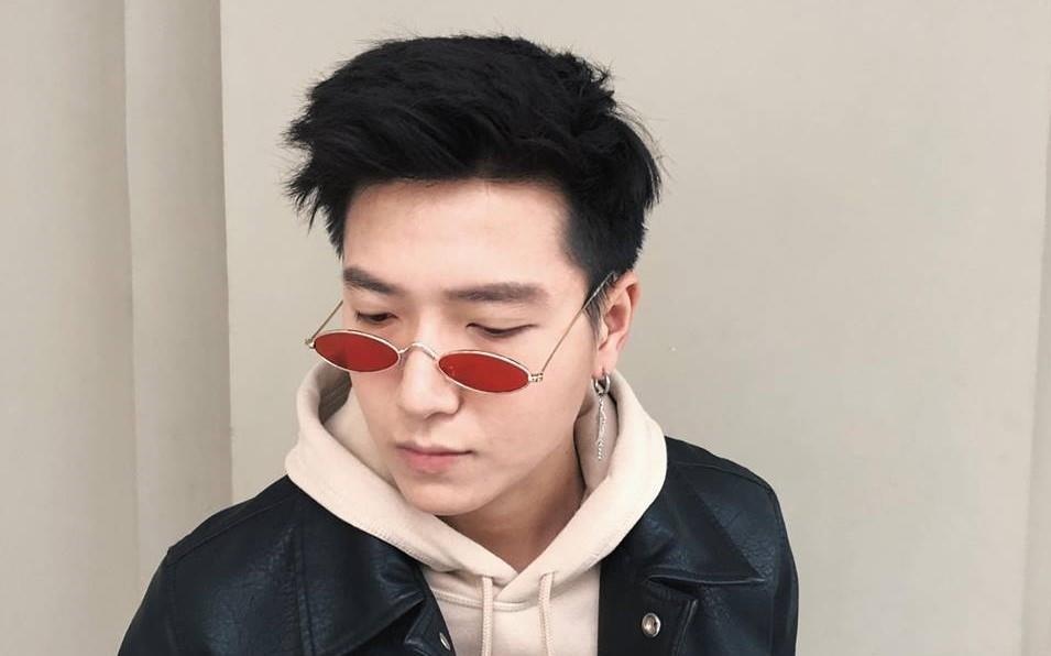 Trai dep DH Thang Long cover ca khuc 'Anh nang cua anh' hinh anh